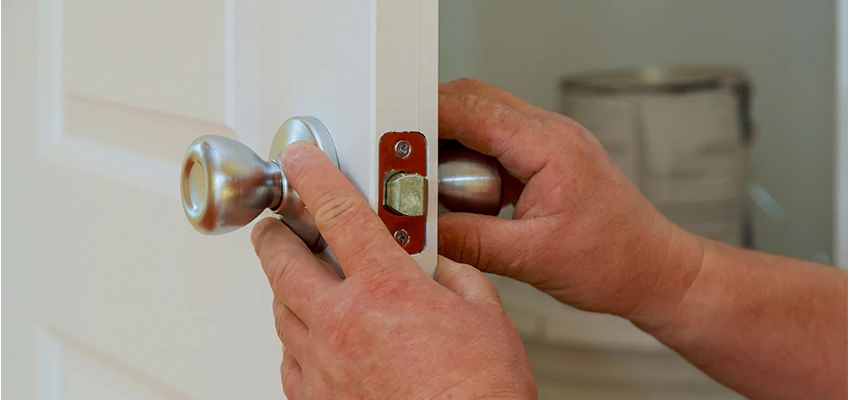 AAA Locksmiths For lock Replacement in Huron, California