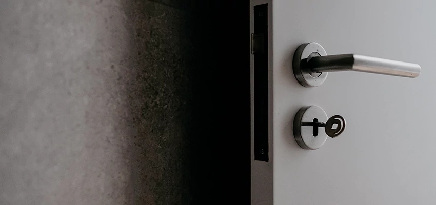 Front Door Handle Repair And Installation in Huron, CA